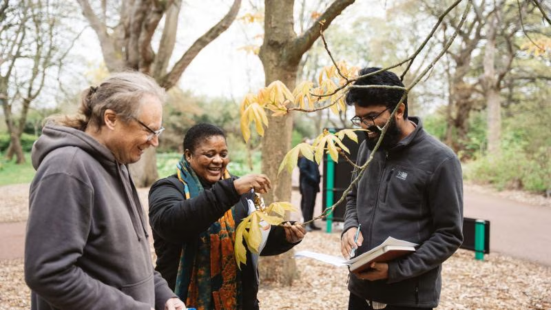 EARTH Scholars at Royal Botanic Gardens, Edinburgh. Credit Cameron Brisbane